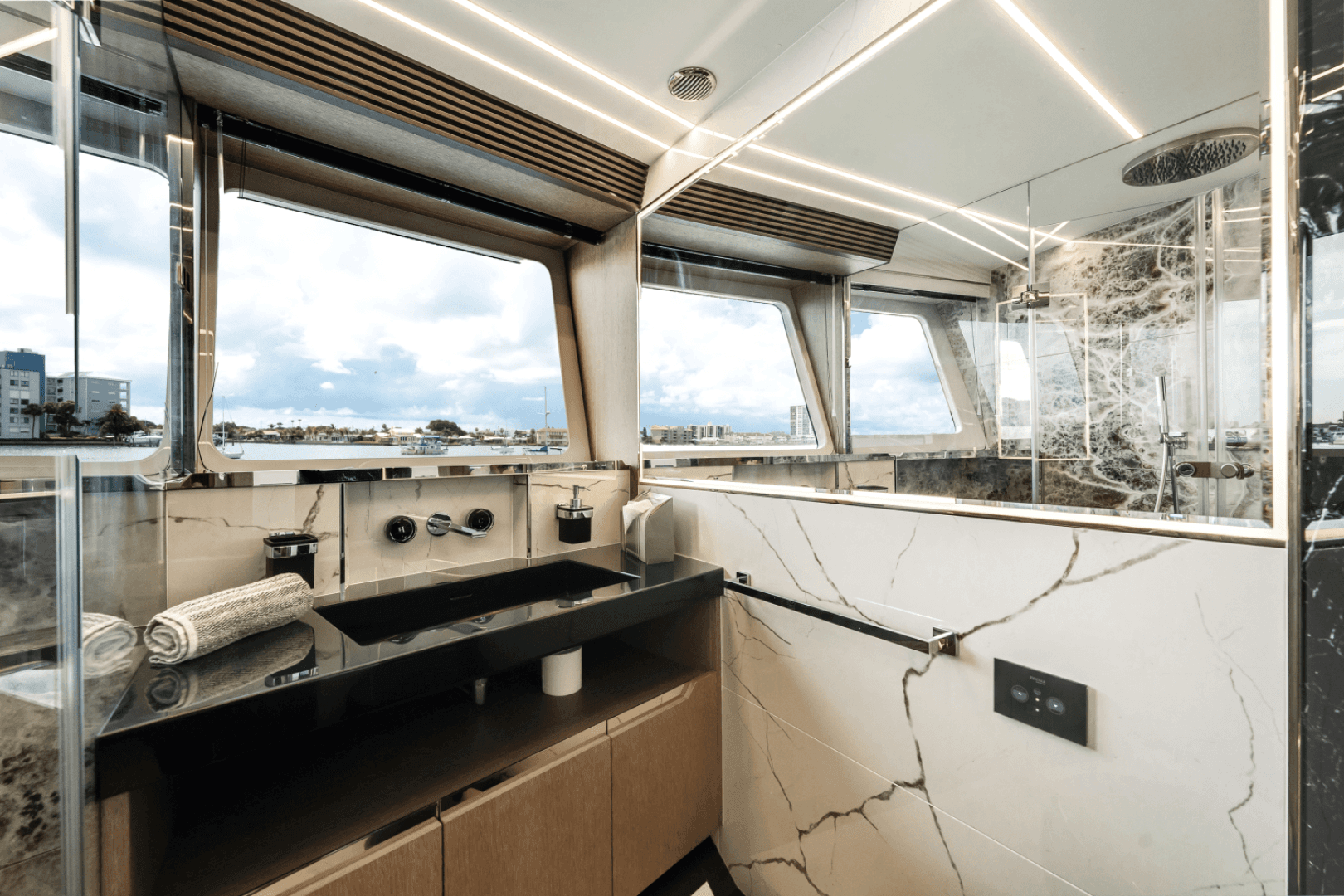 2023 Galeon 800 FLY — photo 45