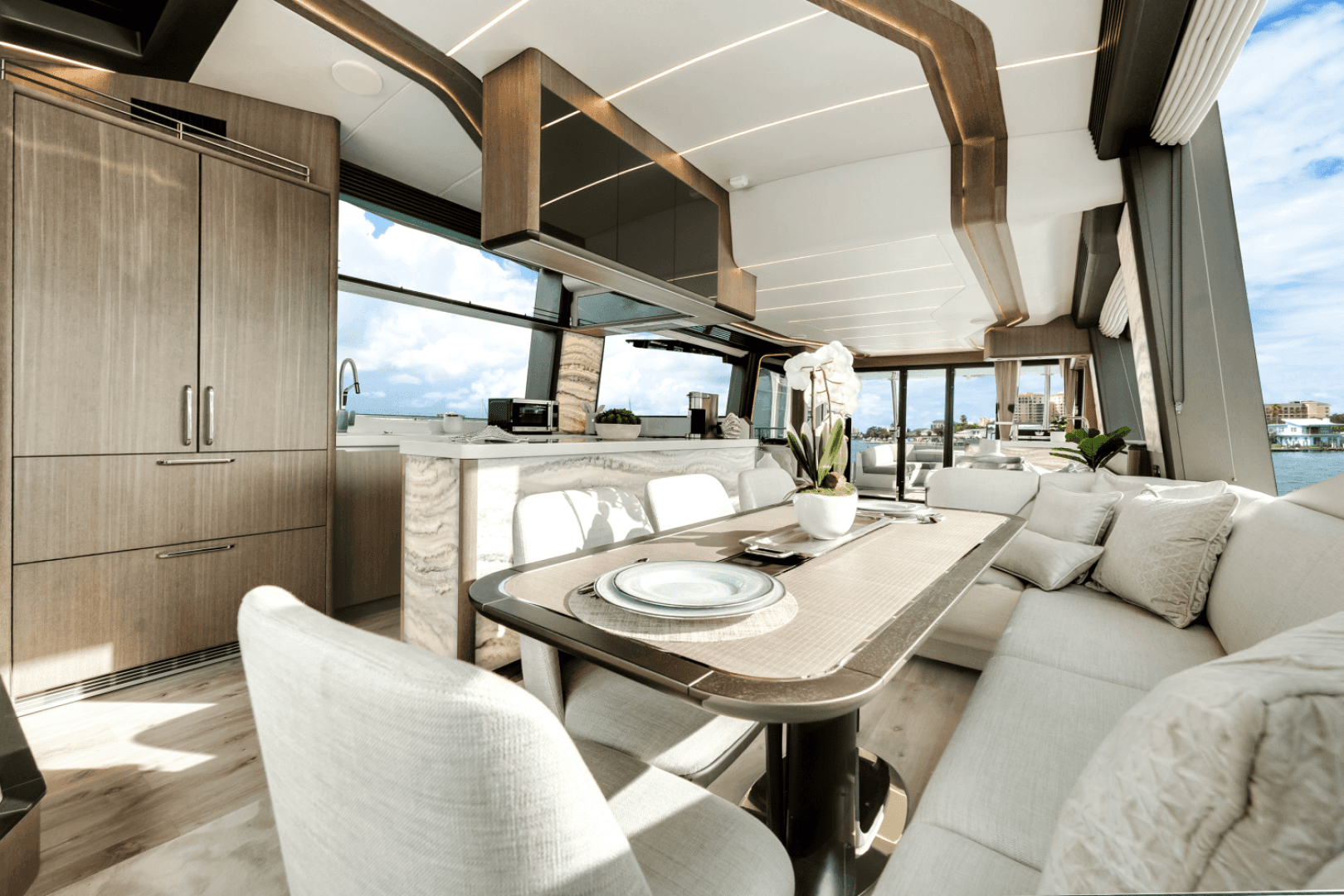 2023 Galeon 800 FLY — photo 30