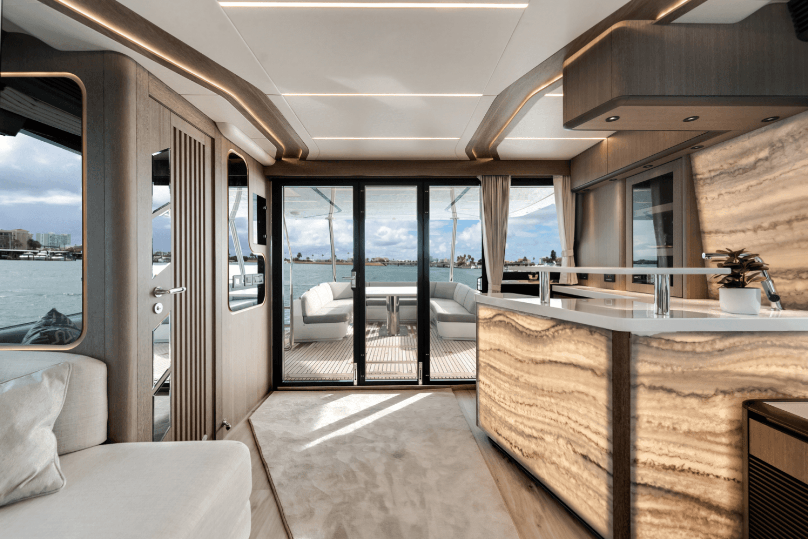 2023 Galeon 800 FLY — photo 41