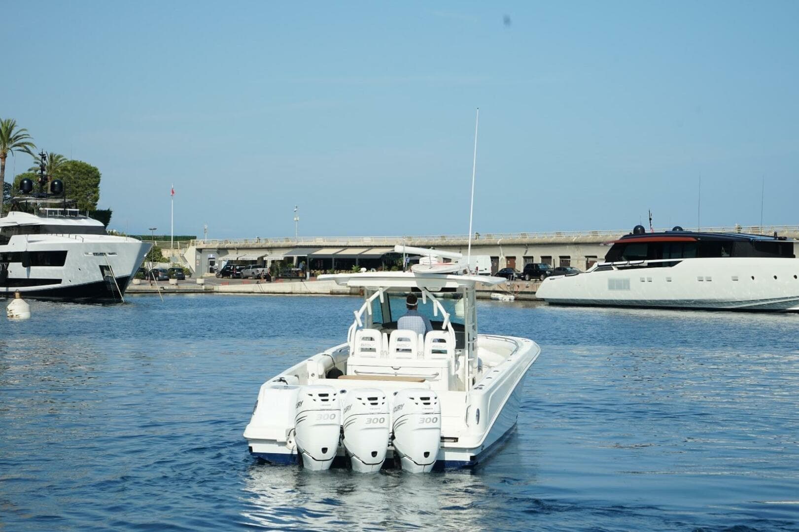 2012 Boston Whaler Whaler 370 Outrage — photo 20