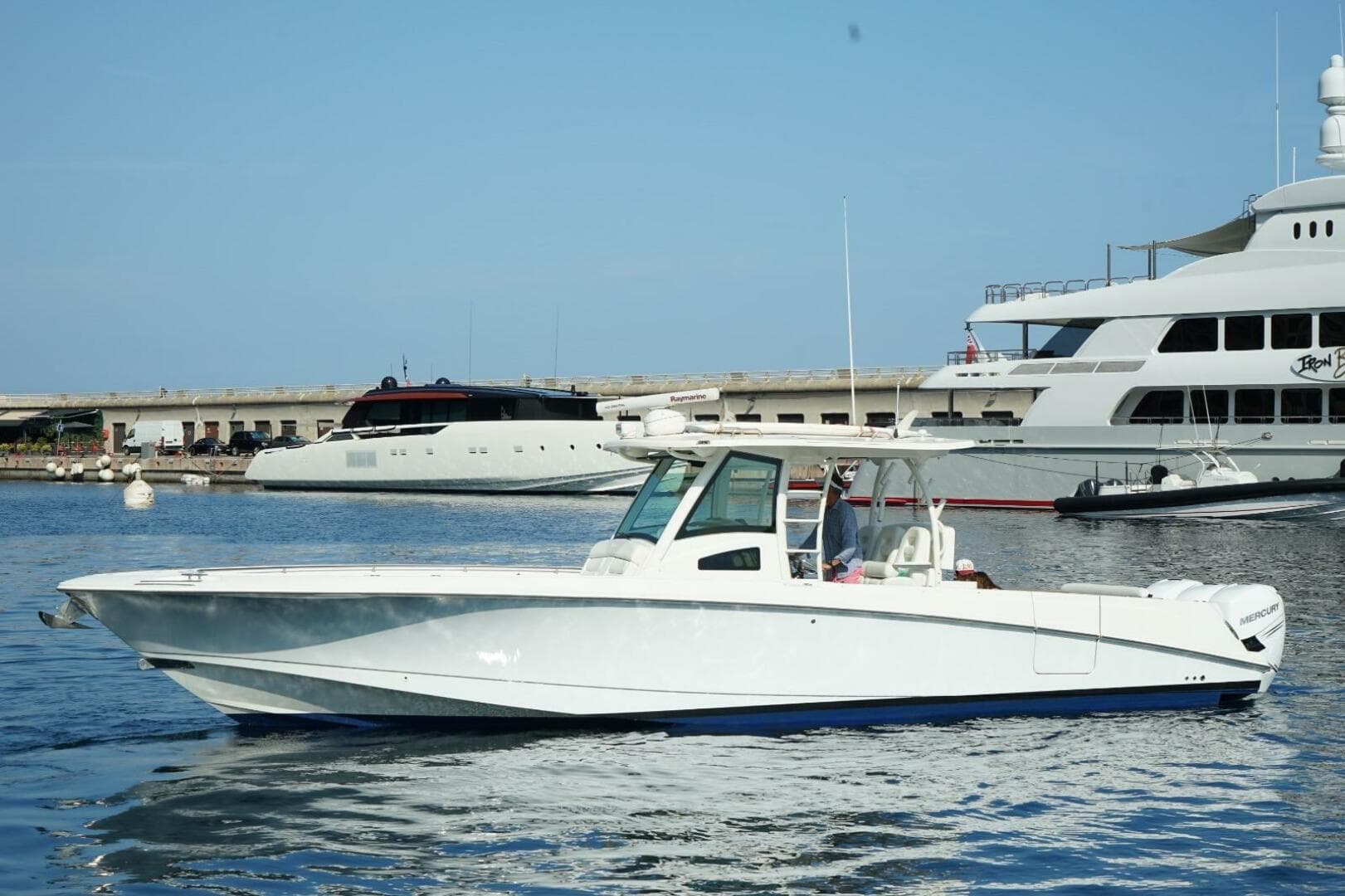 2012 Boston Whaler Whaler 370 Outrage — photo 3