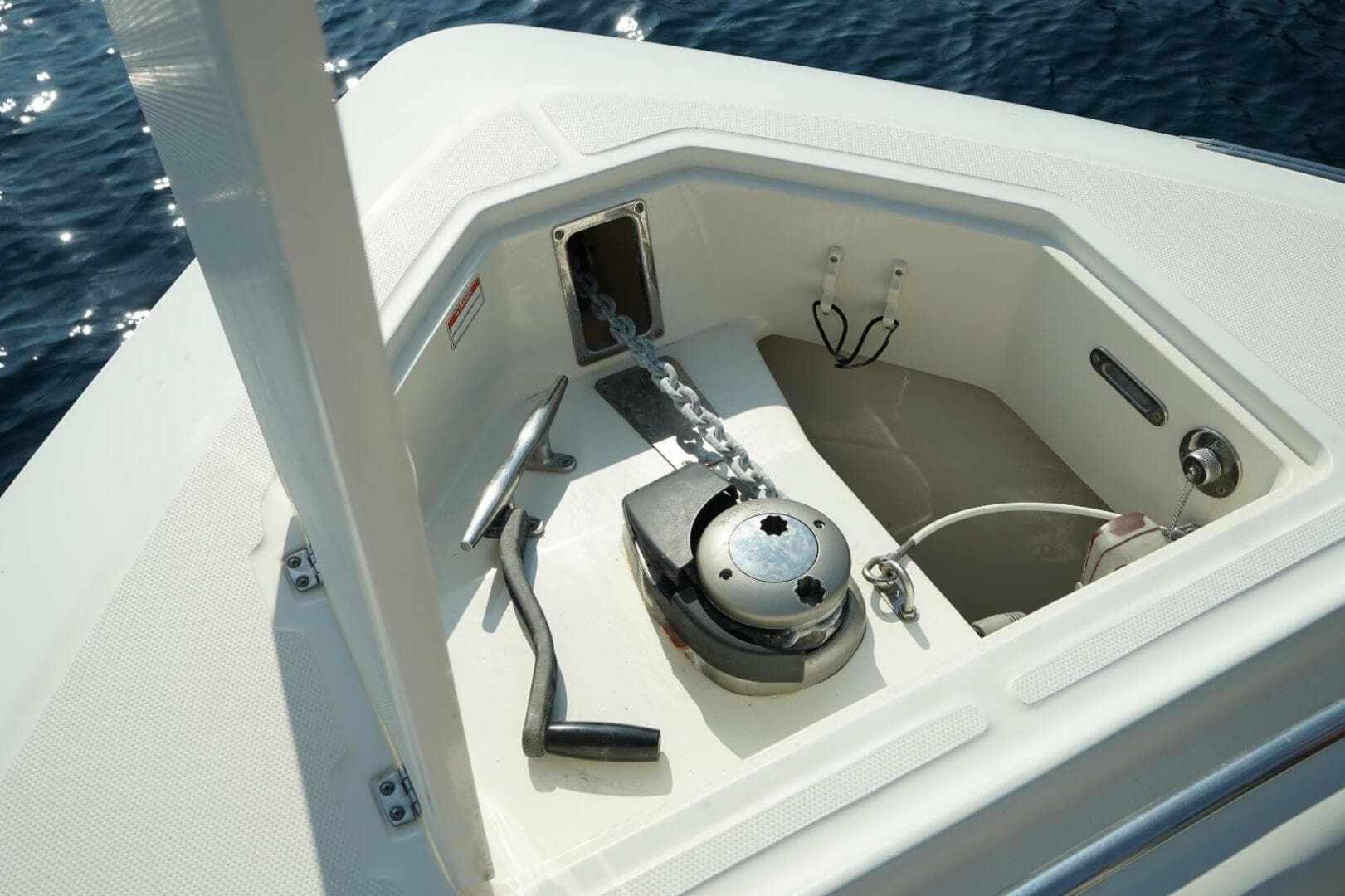2012 Boston Whaler Whaler 370 Outrage — photo 11