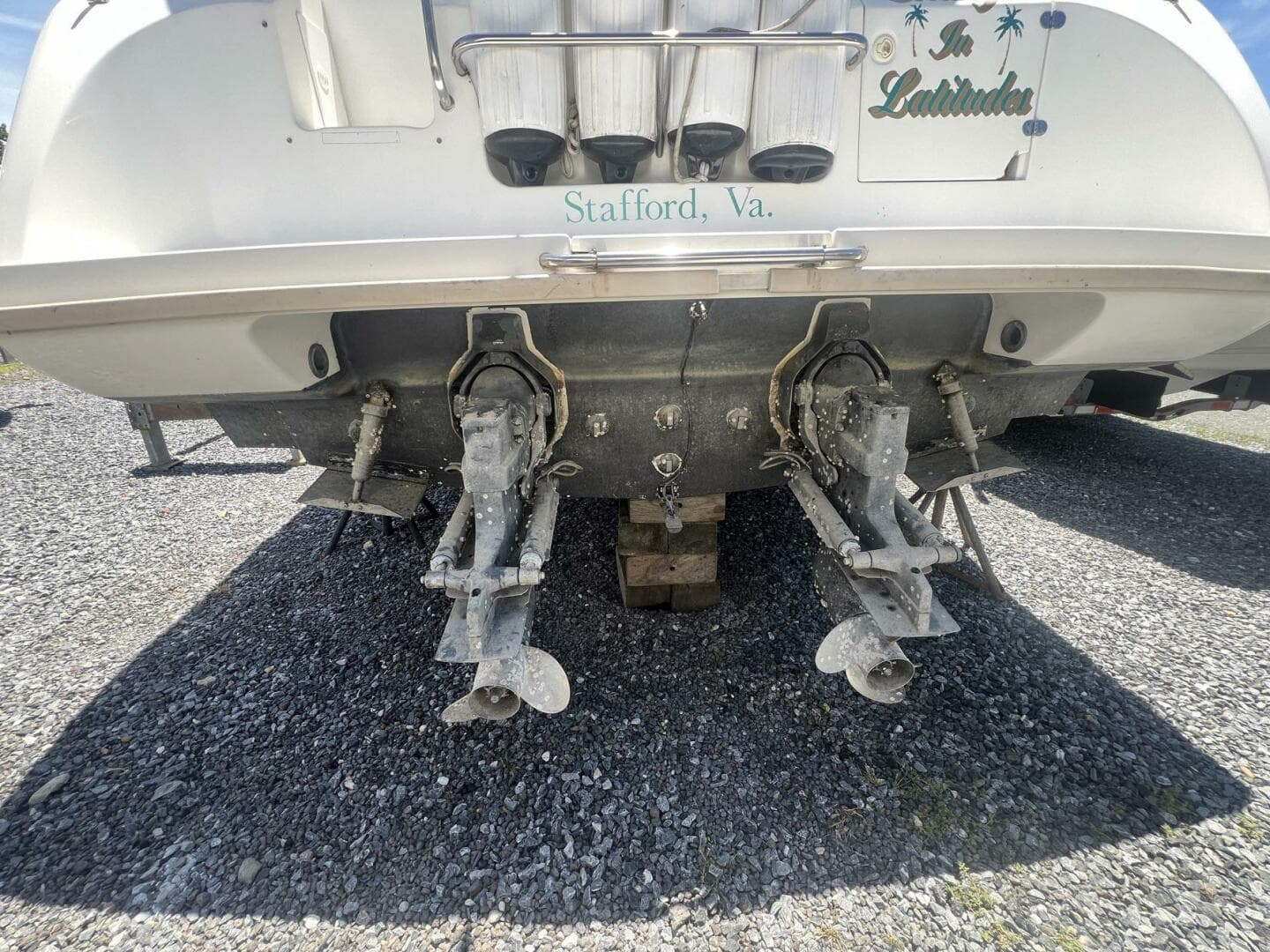 1996 Silverton 310 Express — photo 4