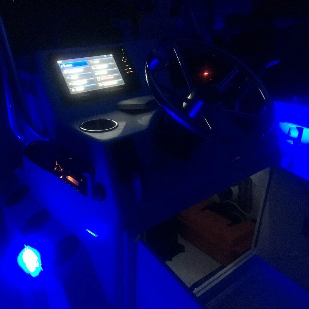 2009 Sailfish Bb Bay — photo 12