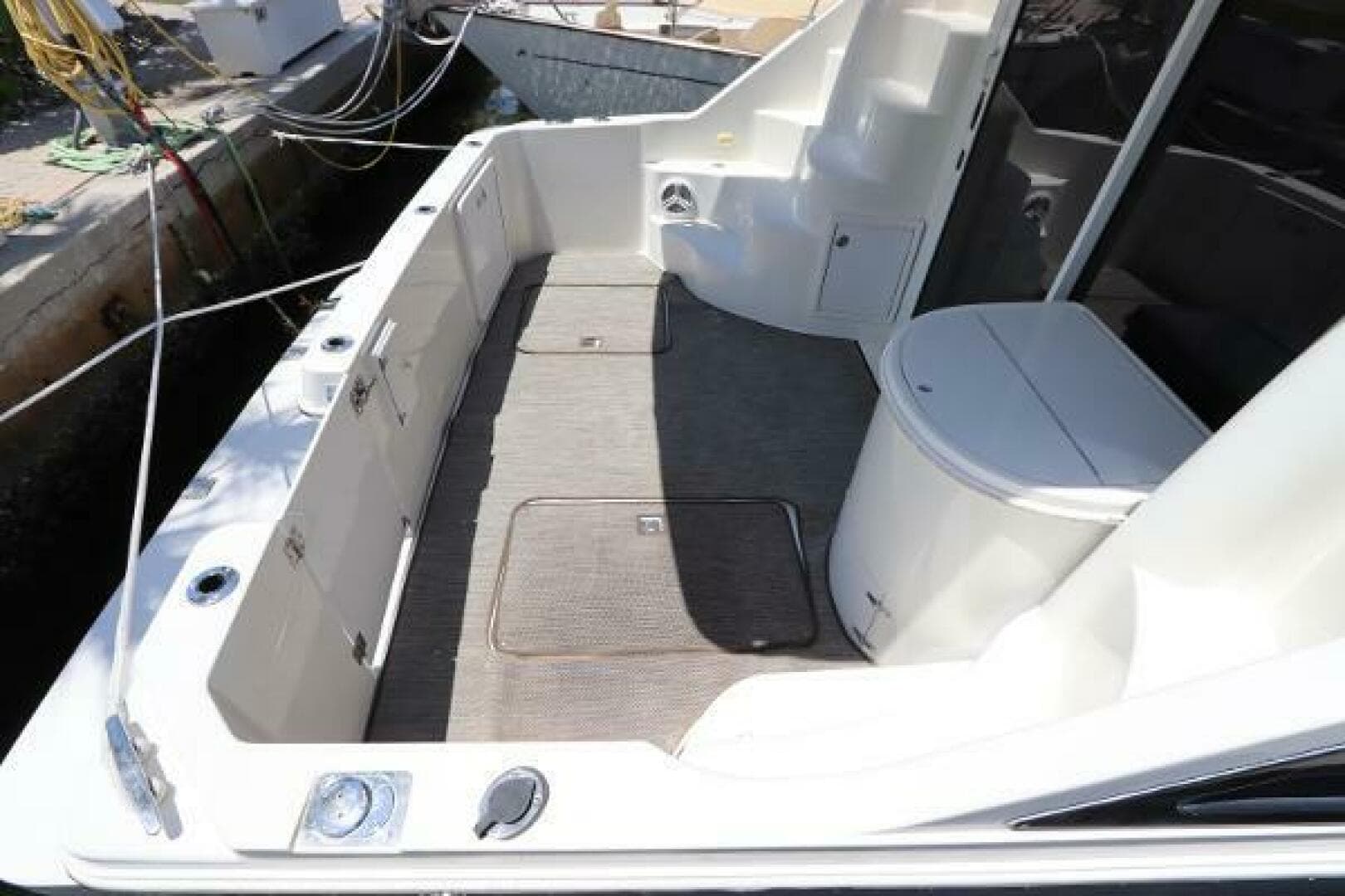 2007 Carver 35 Super Sport — photo 7