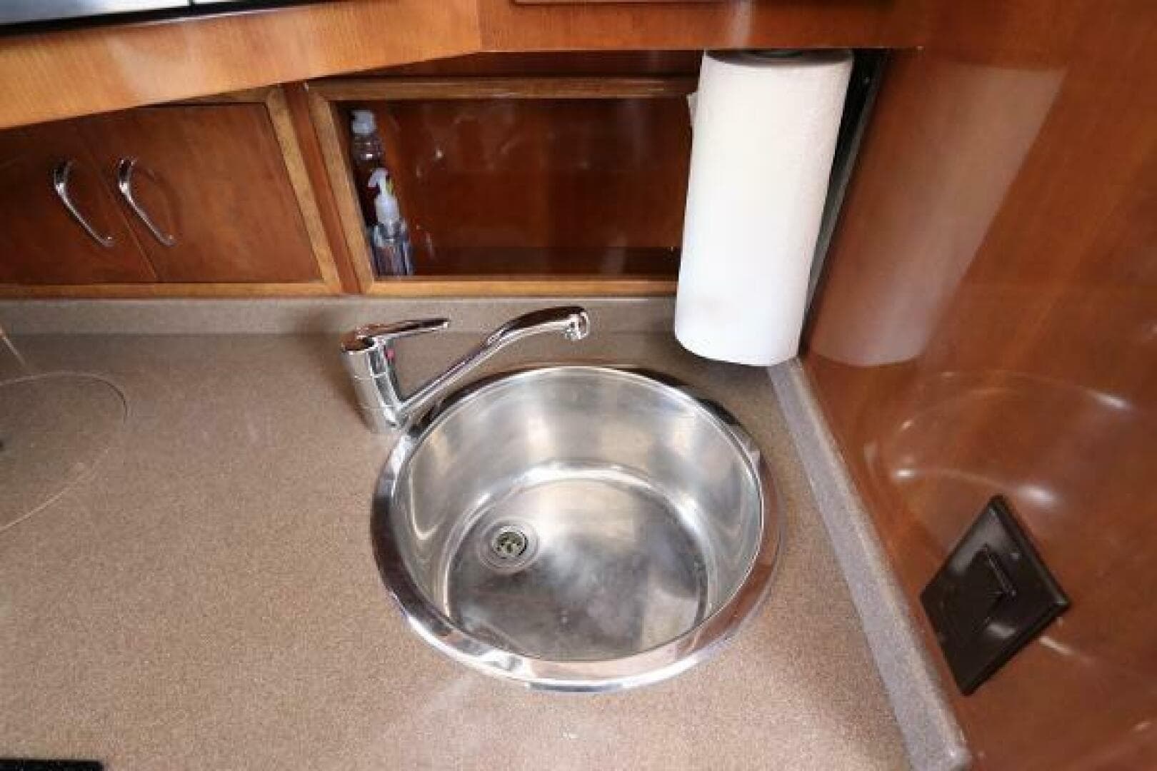 2007 Carver 35 Super Sport — photo 30