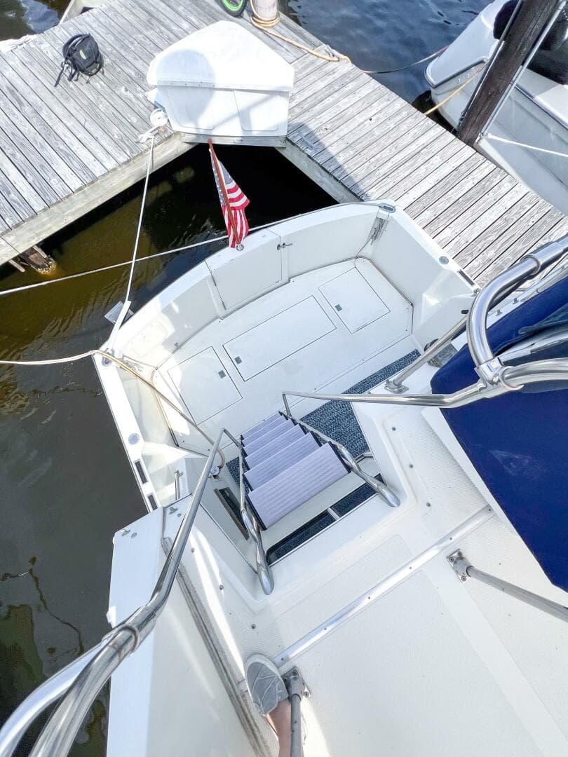 1987 Tollycraft 34 Sedan Sport — photo 17