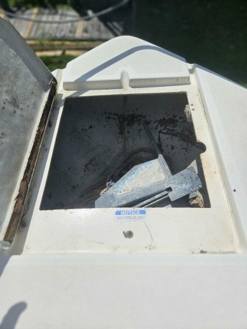 1995 Pursuit 2600 CC — photo 16