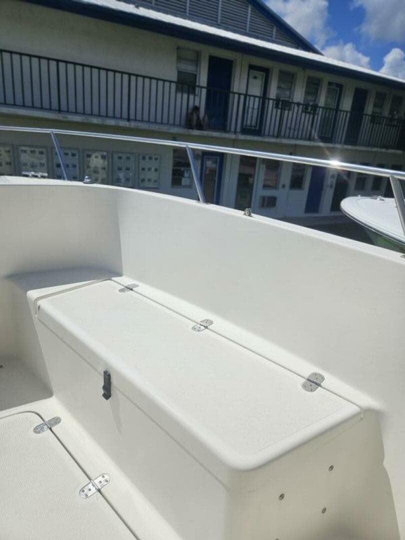 1995 Pursuit 2600 CC — photo 10