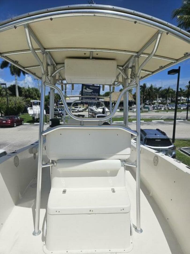 1995 Pursuit 2600 CC — photo 17