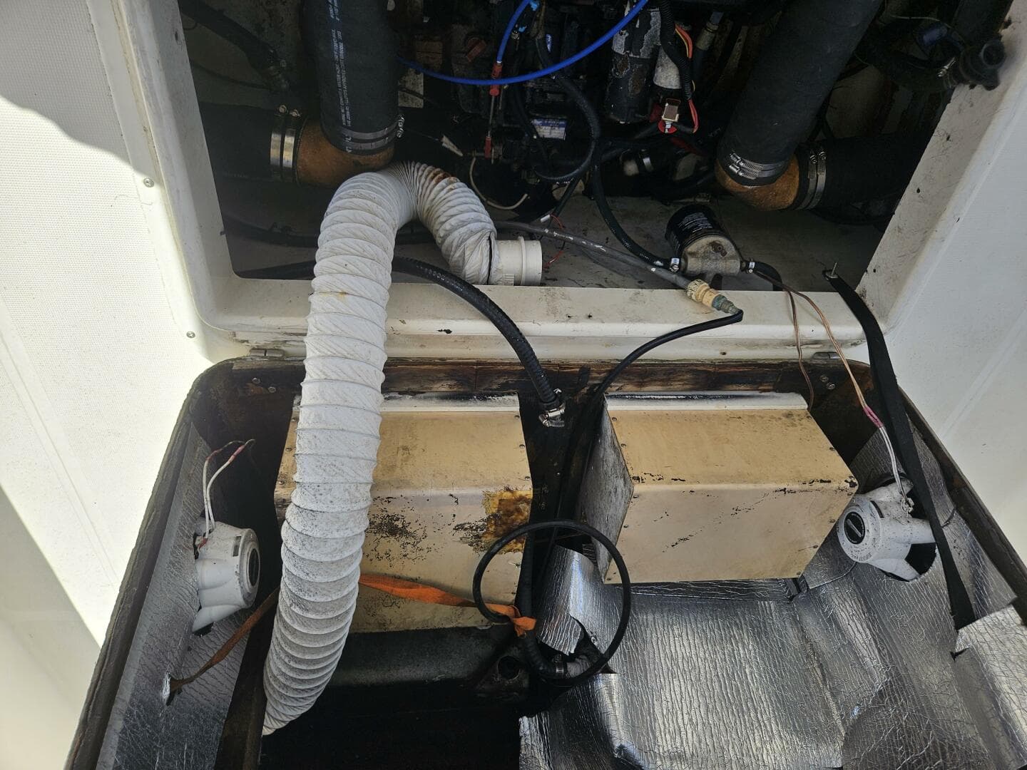 1995 Pursuit 2600 CC — photo 46