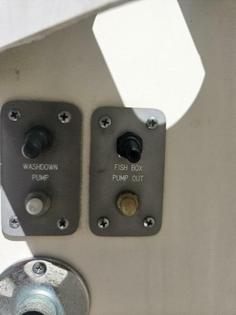 1995 Pursuit 2600 CC — photo 41