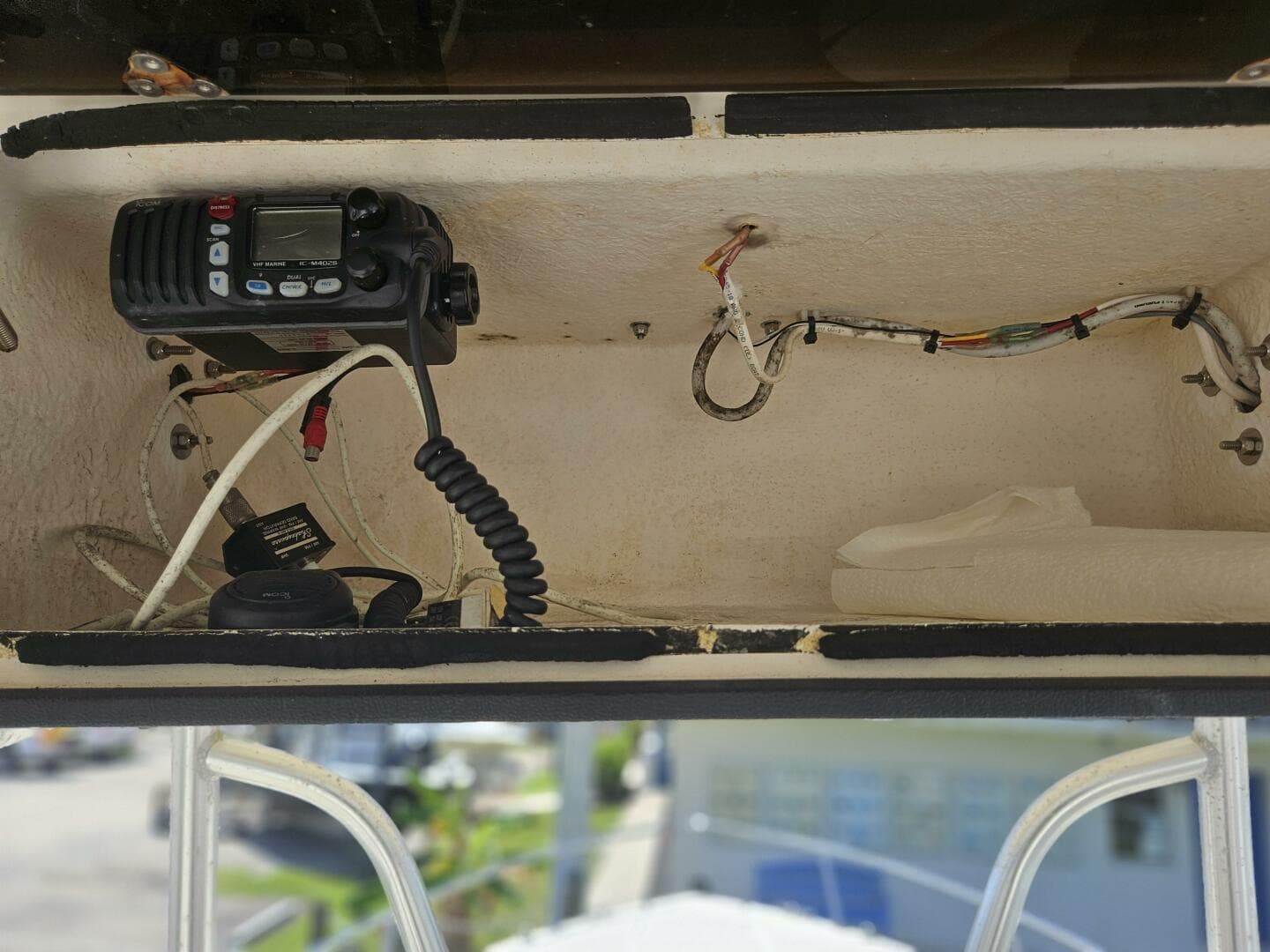 1995 Pursuit 2600 CC — photo 26