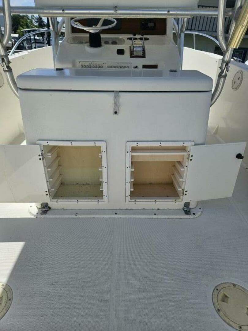 1995 Pursuit 2600 CC — photo 29