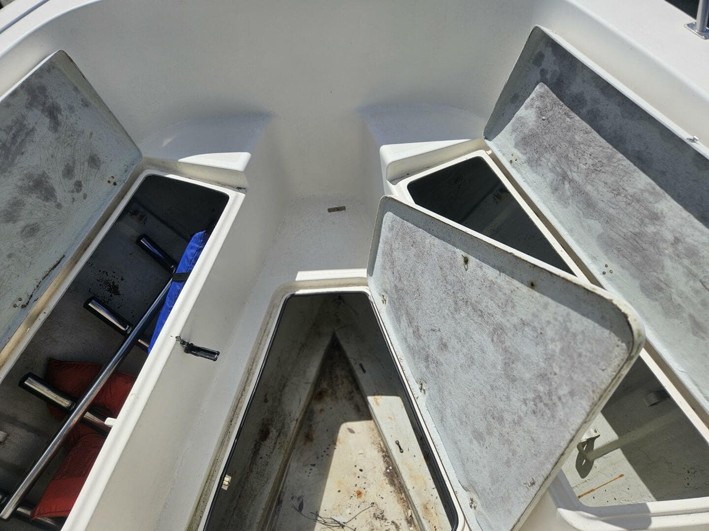 1995 Pursuit 2600 CC — photo 11