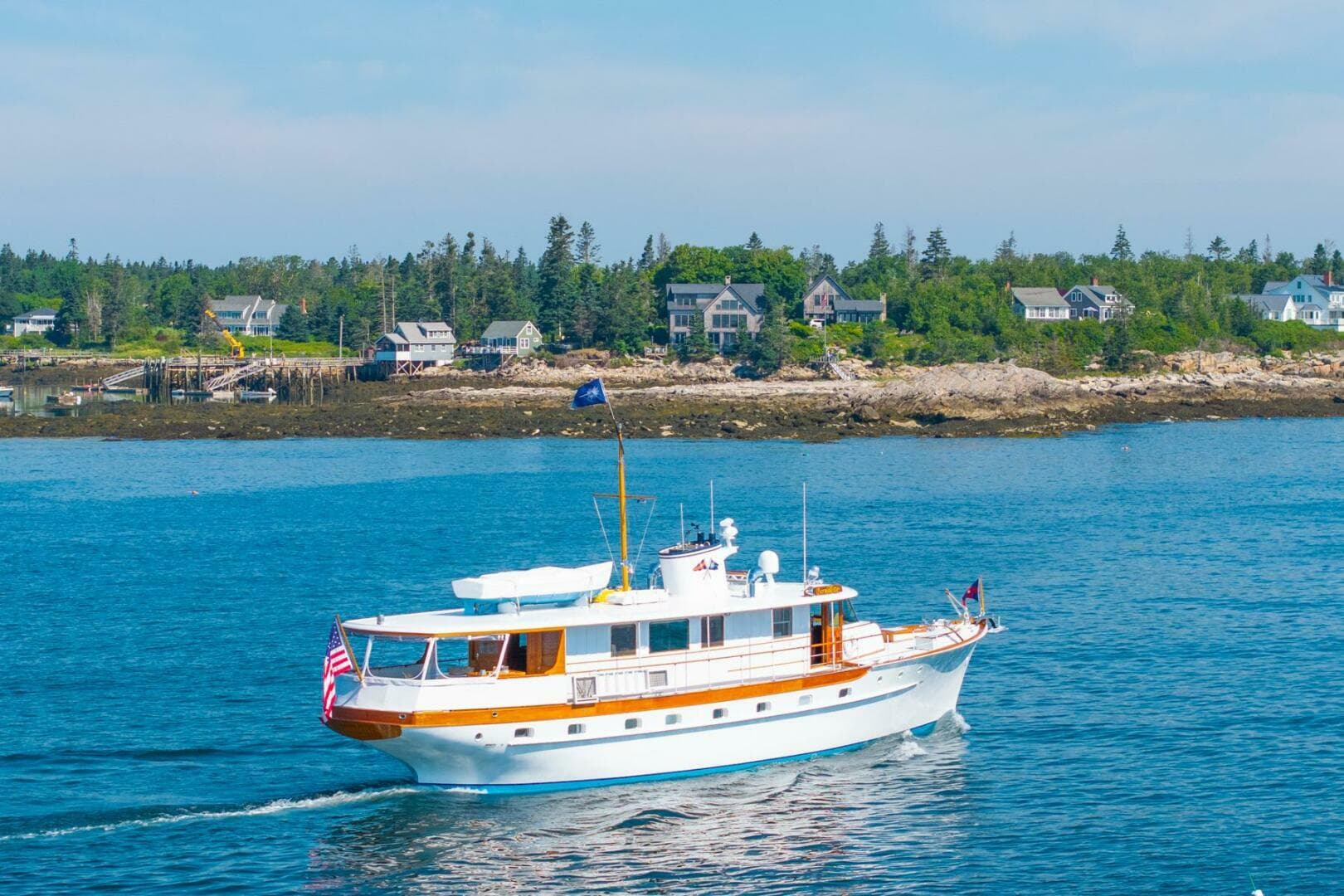 1958 Trumpy Fantail Houseboat — photo 31
