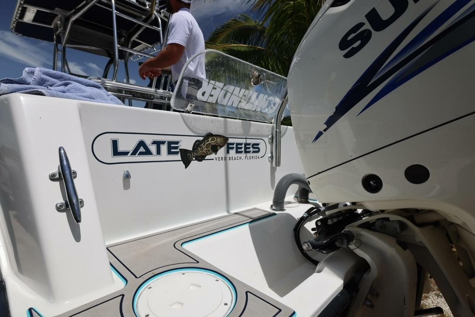 2001 Contender 27 Open — photo 14