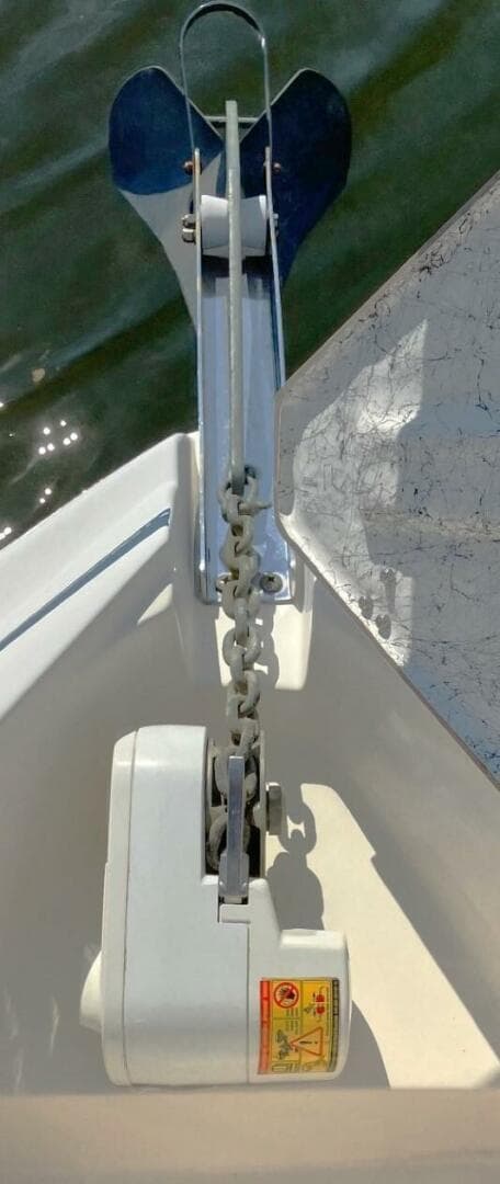 2006 Rinker Fiesta Vee 270 — photo 11