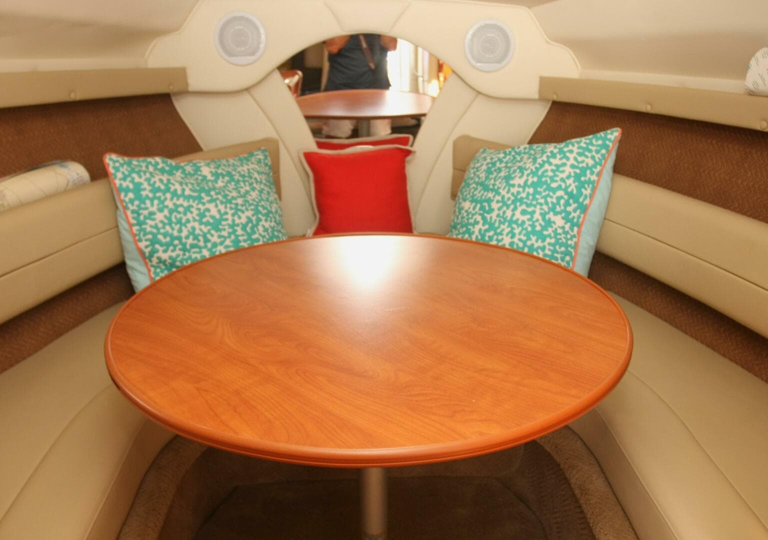 2006 Rinker Fiesta Vee 270 — photo 20