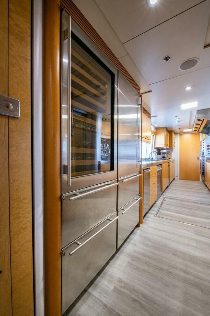 2004 Oceanfast — photo 41