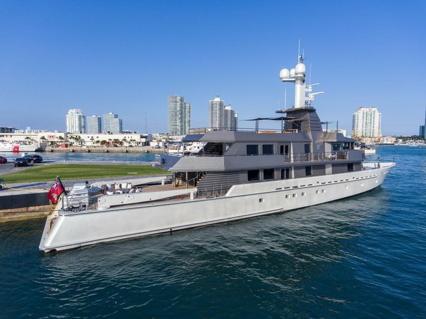 2004 Oceanfast — photo 3