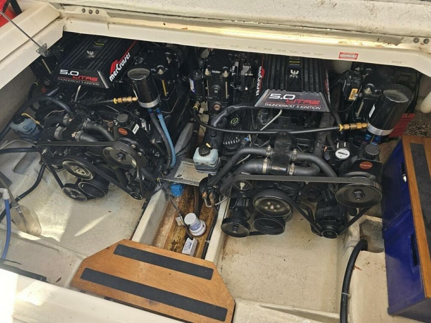 1999 Maxum 3000 SCR — photo 18