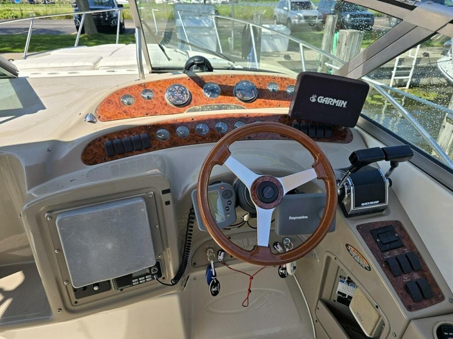 1999 Maxum 3000 SCR — photo 8