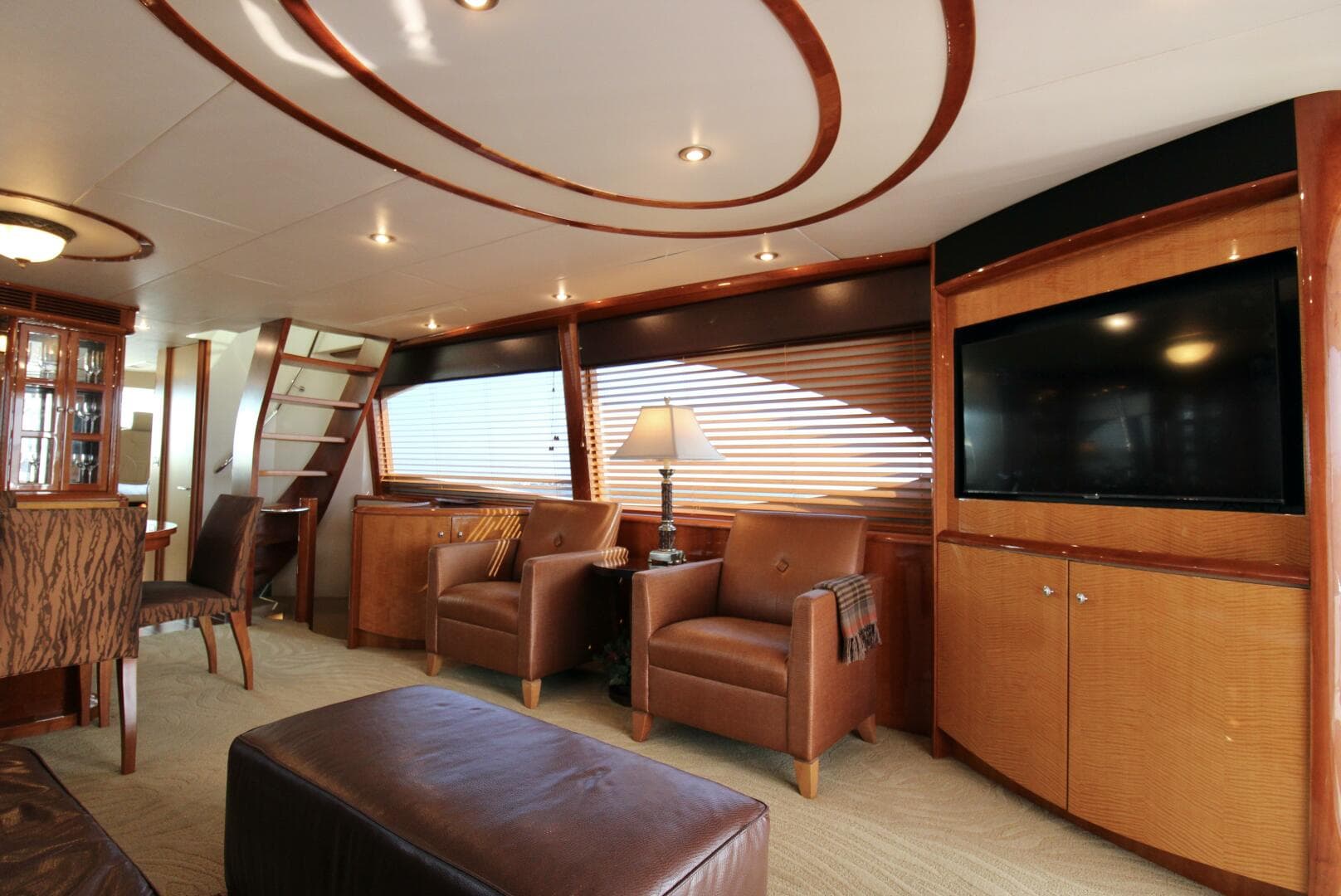 2007 Lazzara Yachts 74 — photo 15