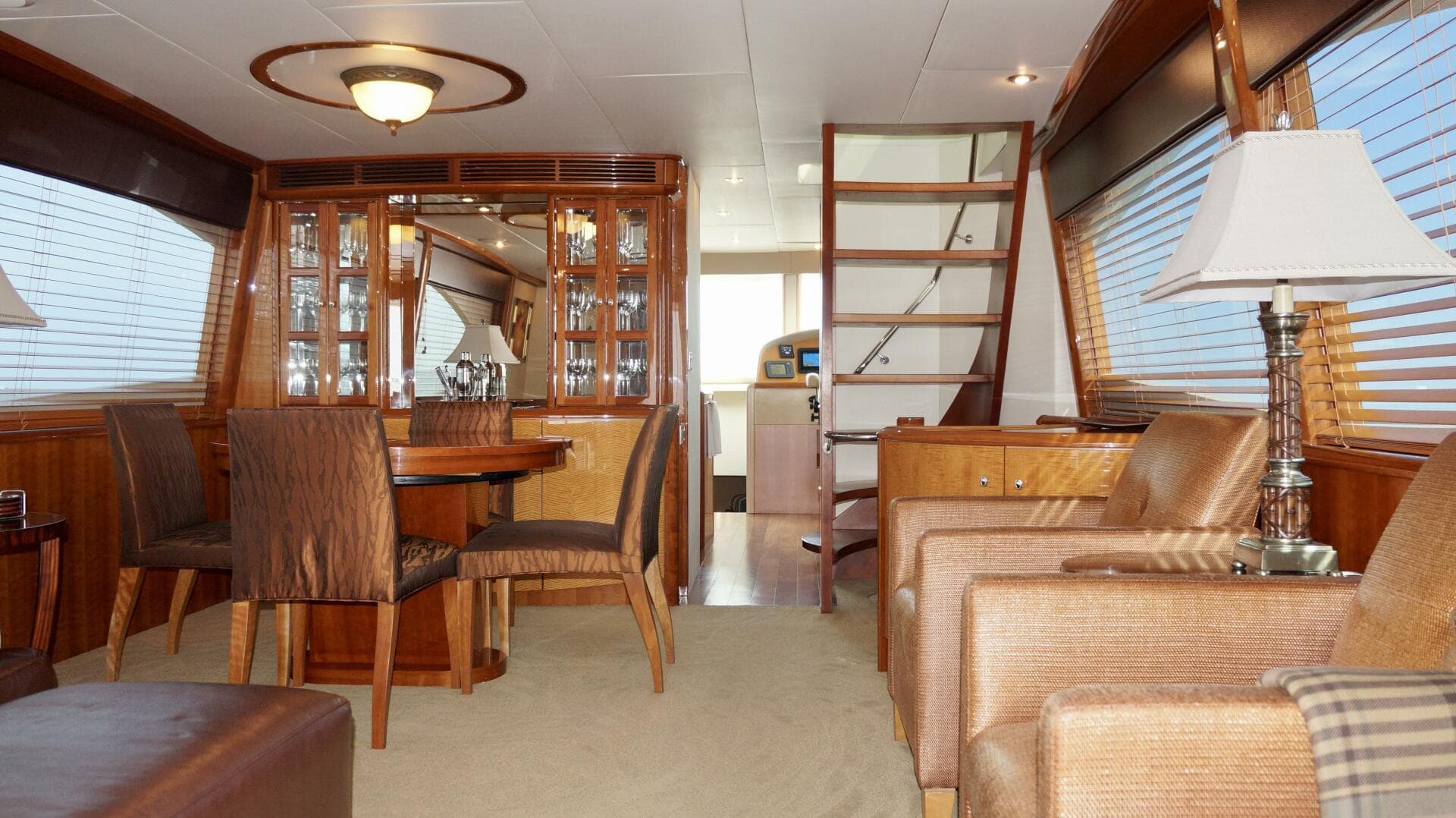 2007 Lazzara Yachts 74 — photo 10