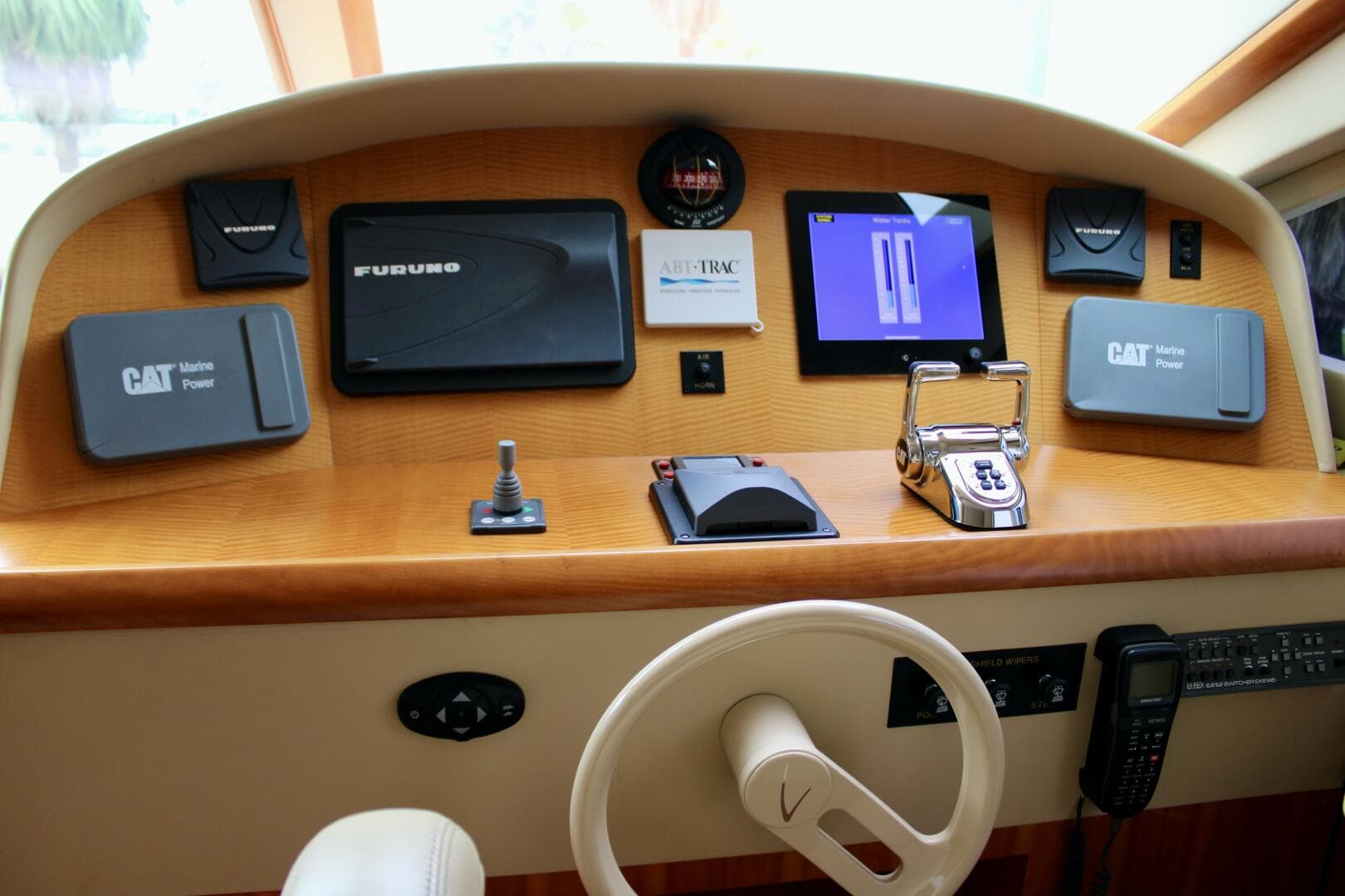 2007 Lazzara Yachts 74 — photo 29