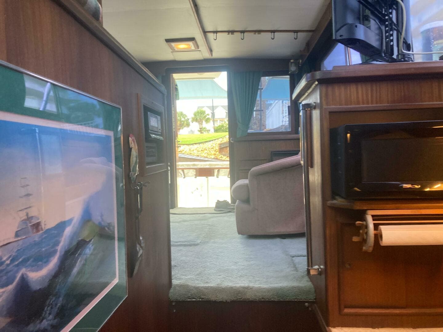 1983 Hatteras Sportfish — photo 24