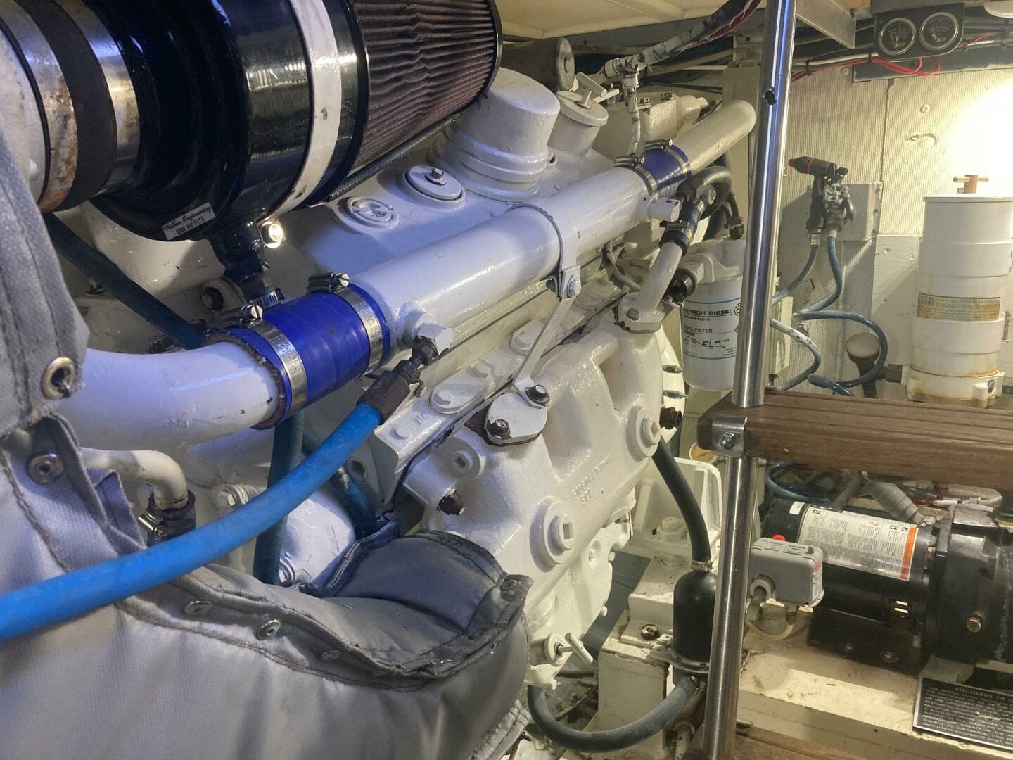 1983 Hatteras Sportfish — photo 40