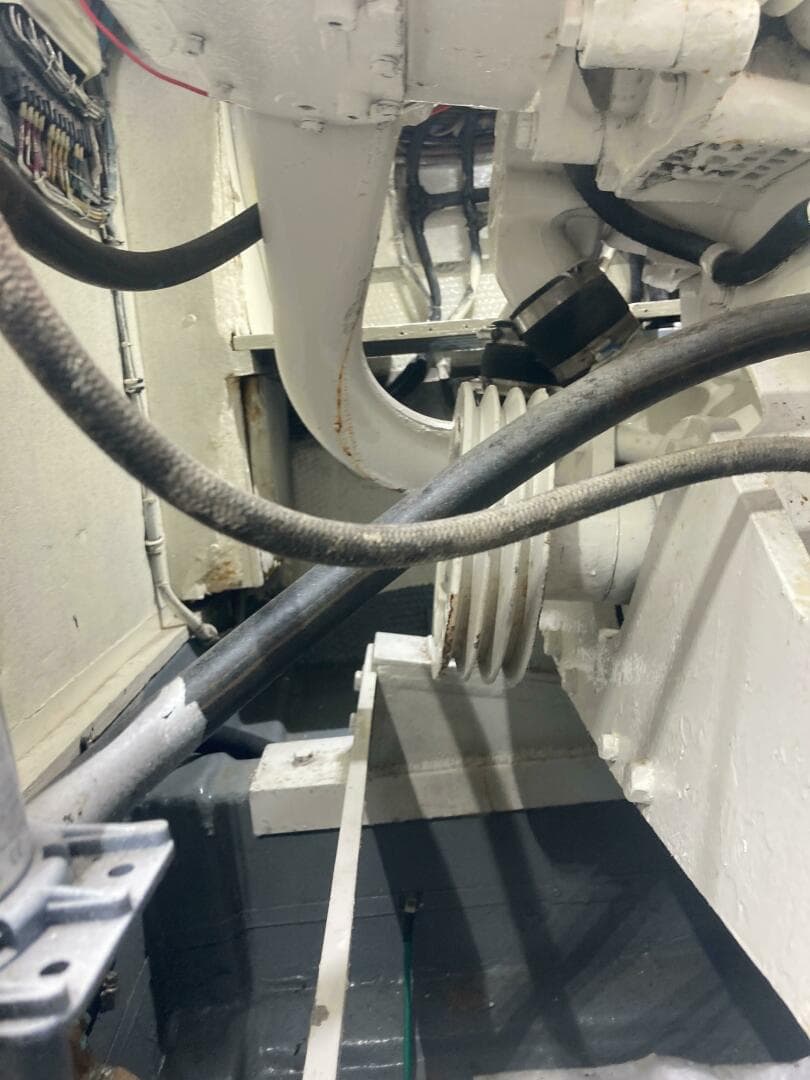 1983 Hatteras Sportfish — photo 50