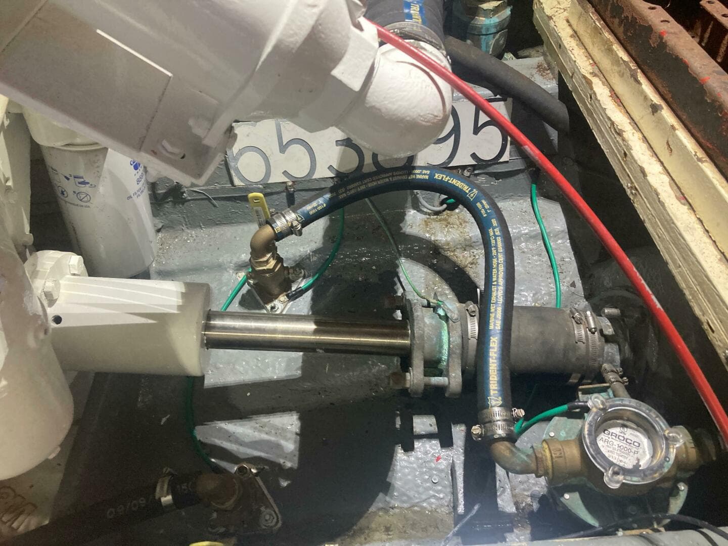 1983 Hatteras Sportfish — photo 37