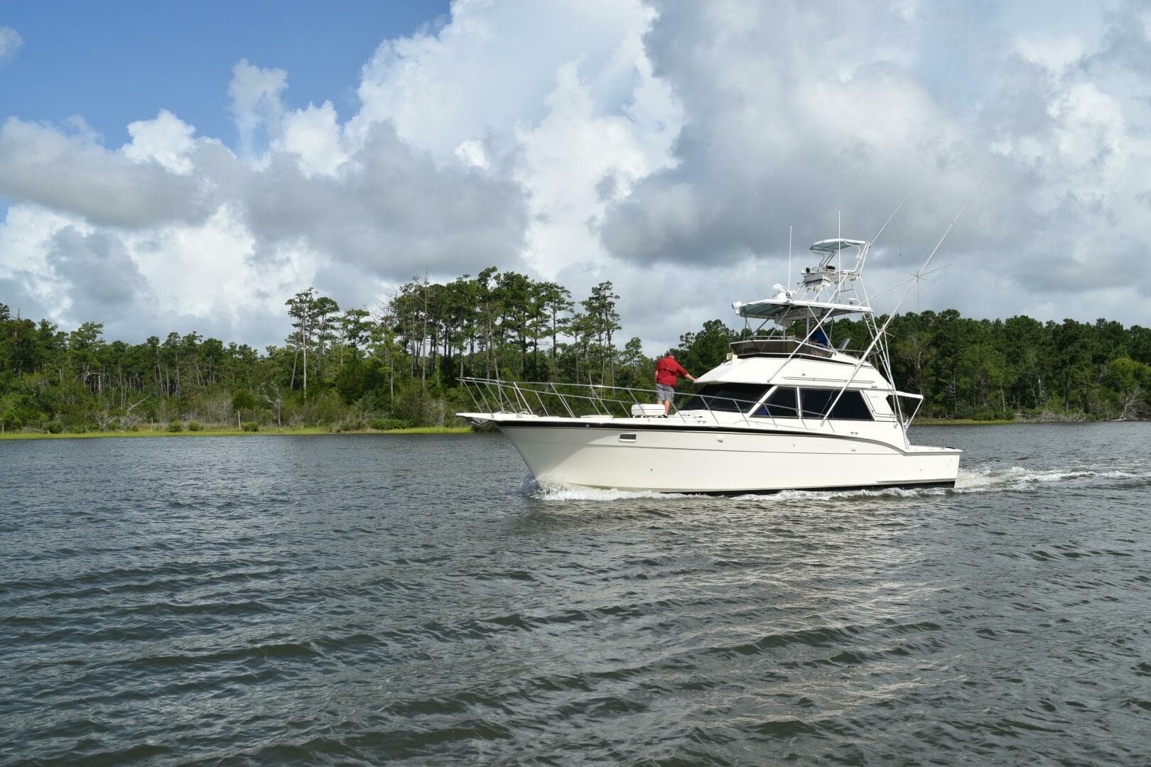 1983 Hatteras Sportfish — photo 1
