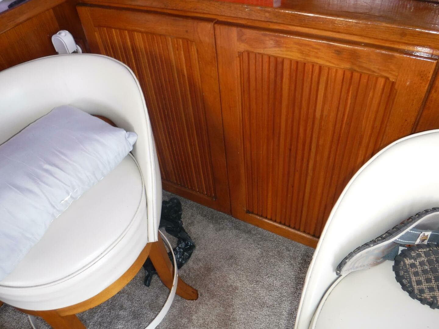 1988 Bertram 47 — photo 18