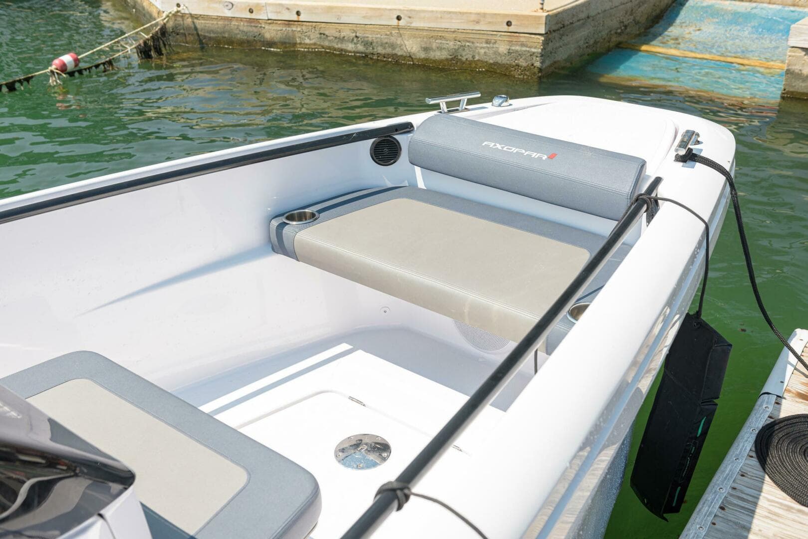 2021 Axopar 22 Spyder — photo 25