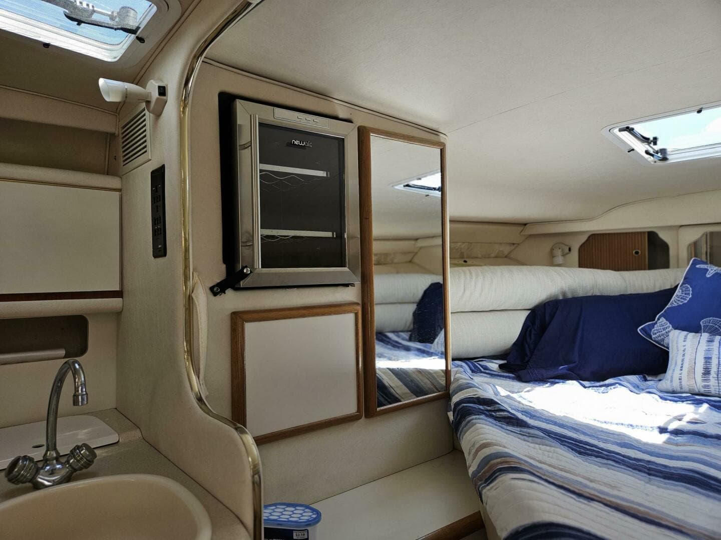 1999 Sea Ray — photo 24