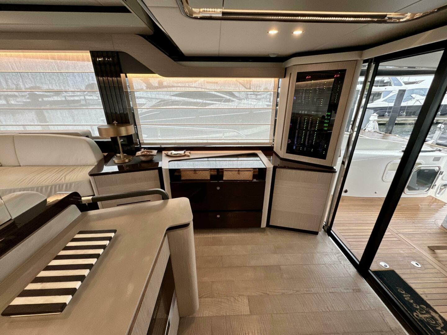 2023 Absolute 52 Navetta — photo 12