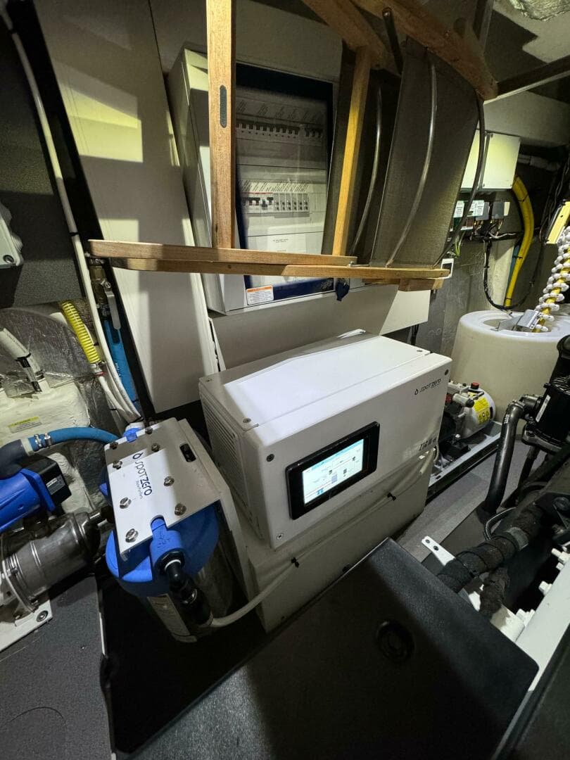 2023 Absolute 52 Navetta — photo 39