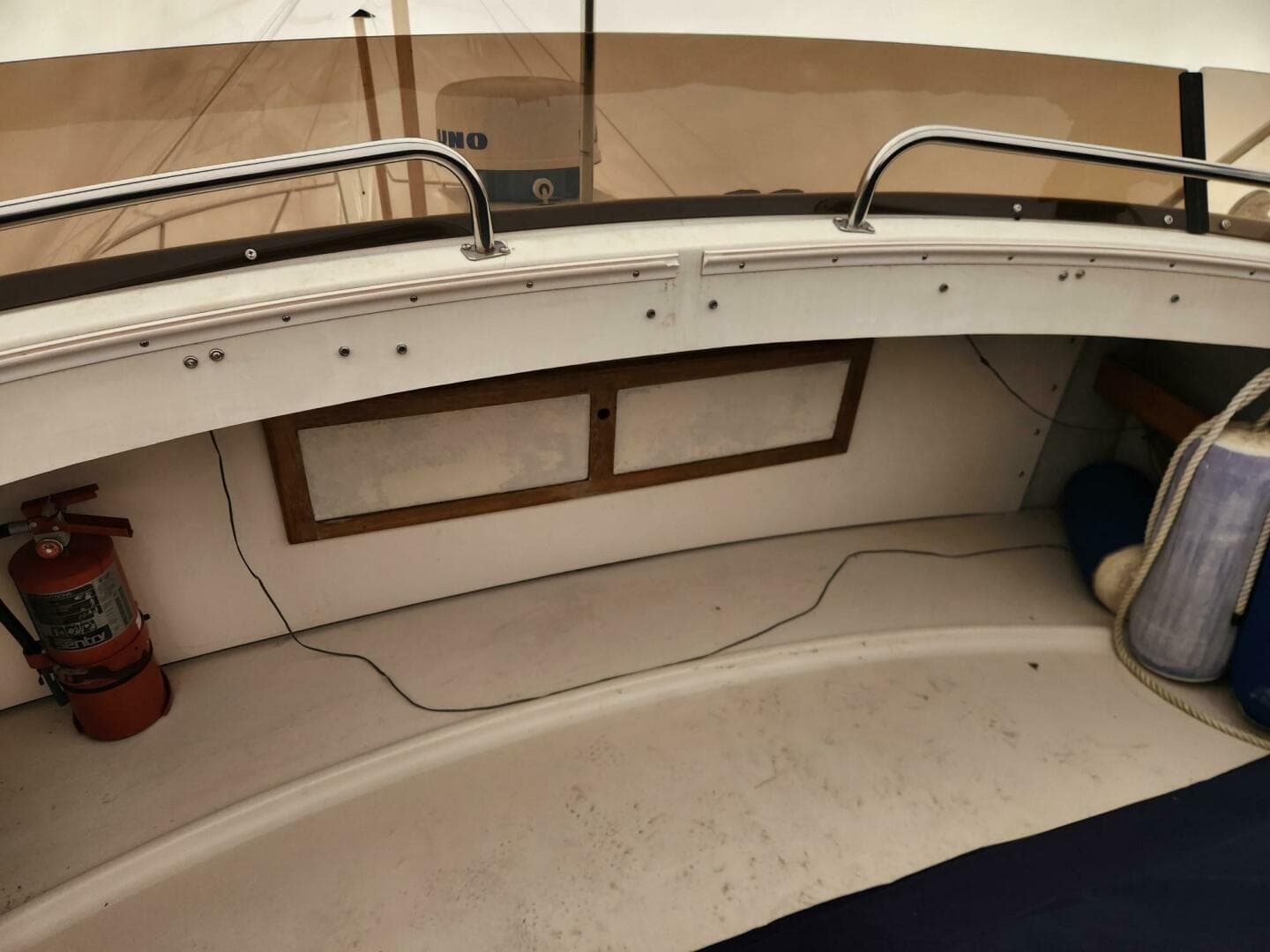 1988 Silverton 40 Convertible — photo 15