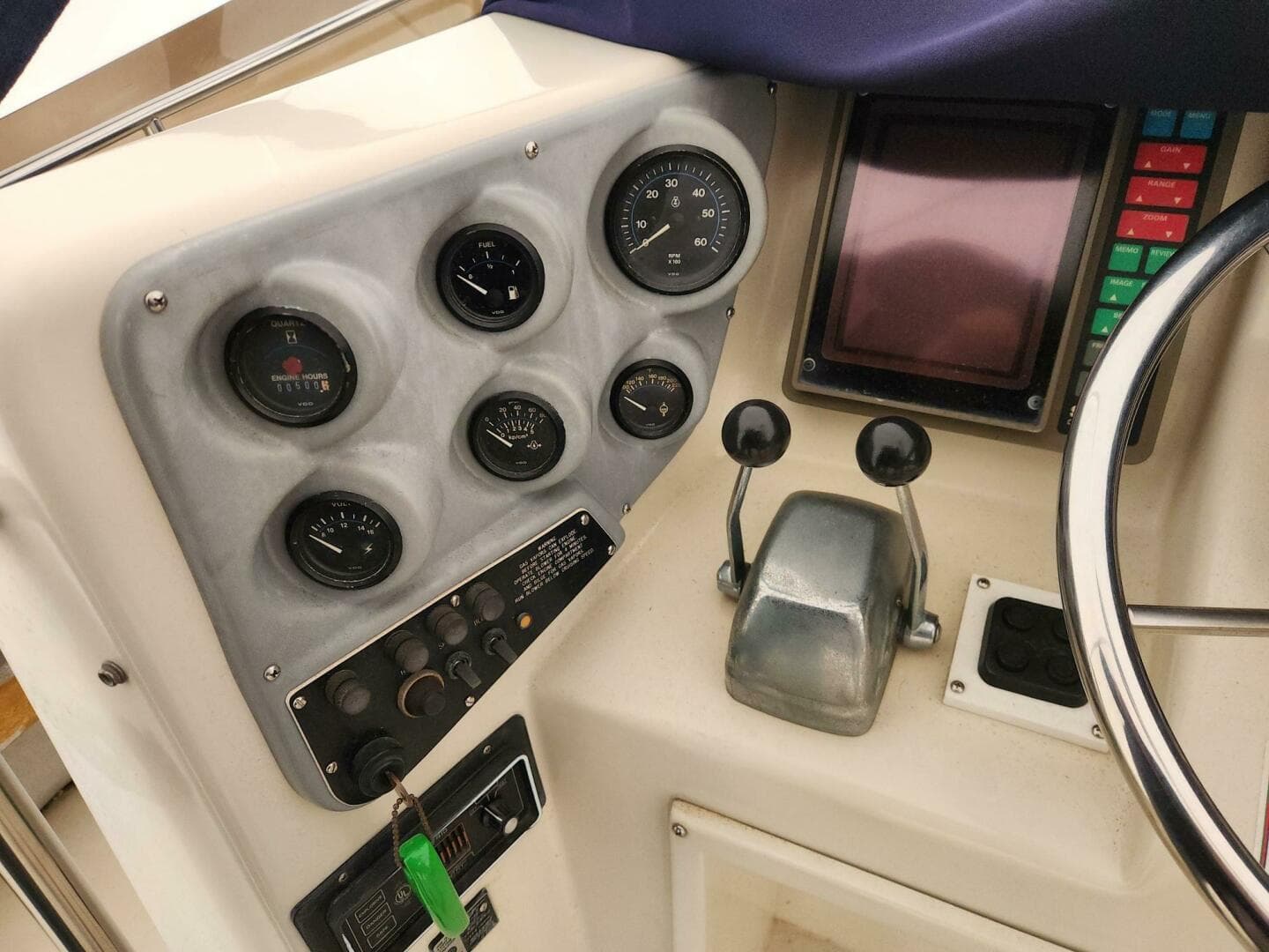 1988 Silverton 40 Convertible — photo 14