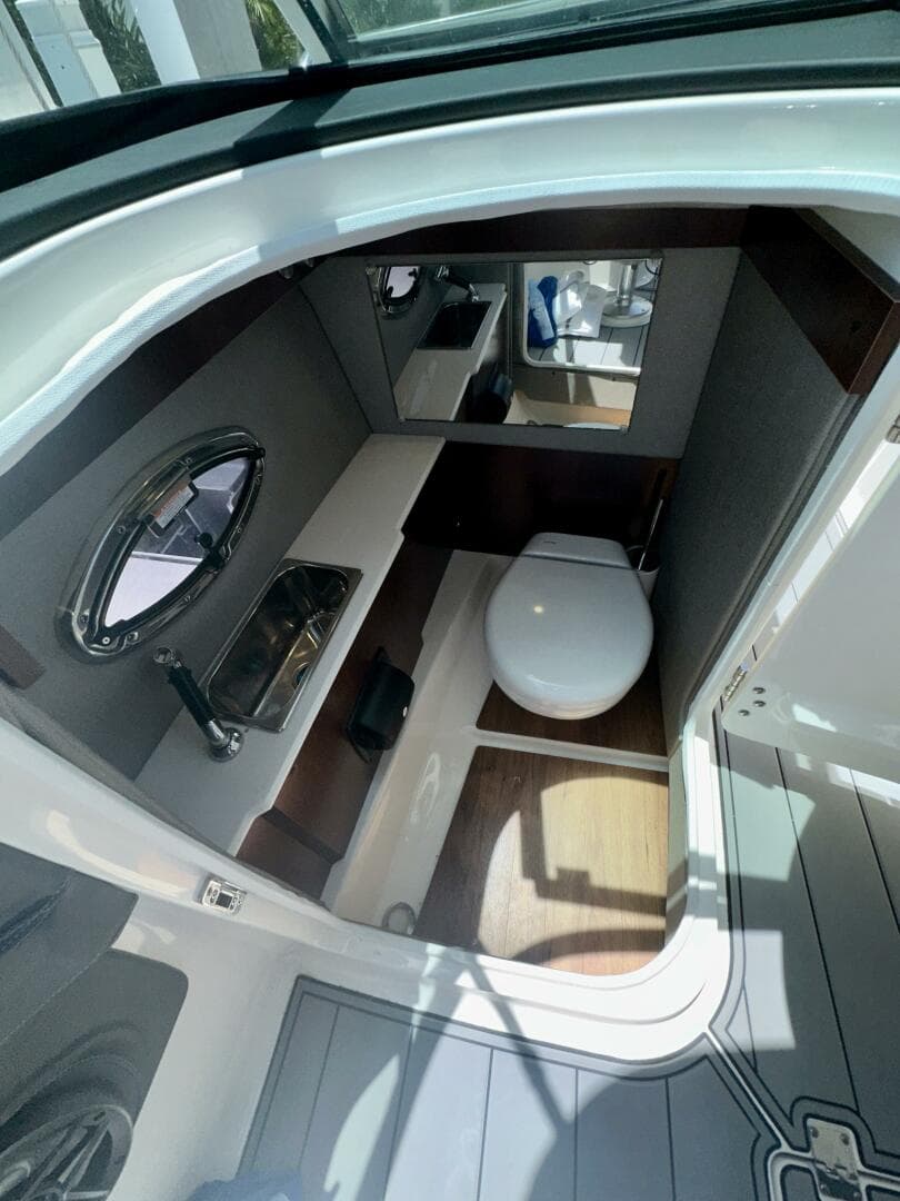 2022 Chaparral 267 Ssx OB — photo 11