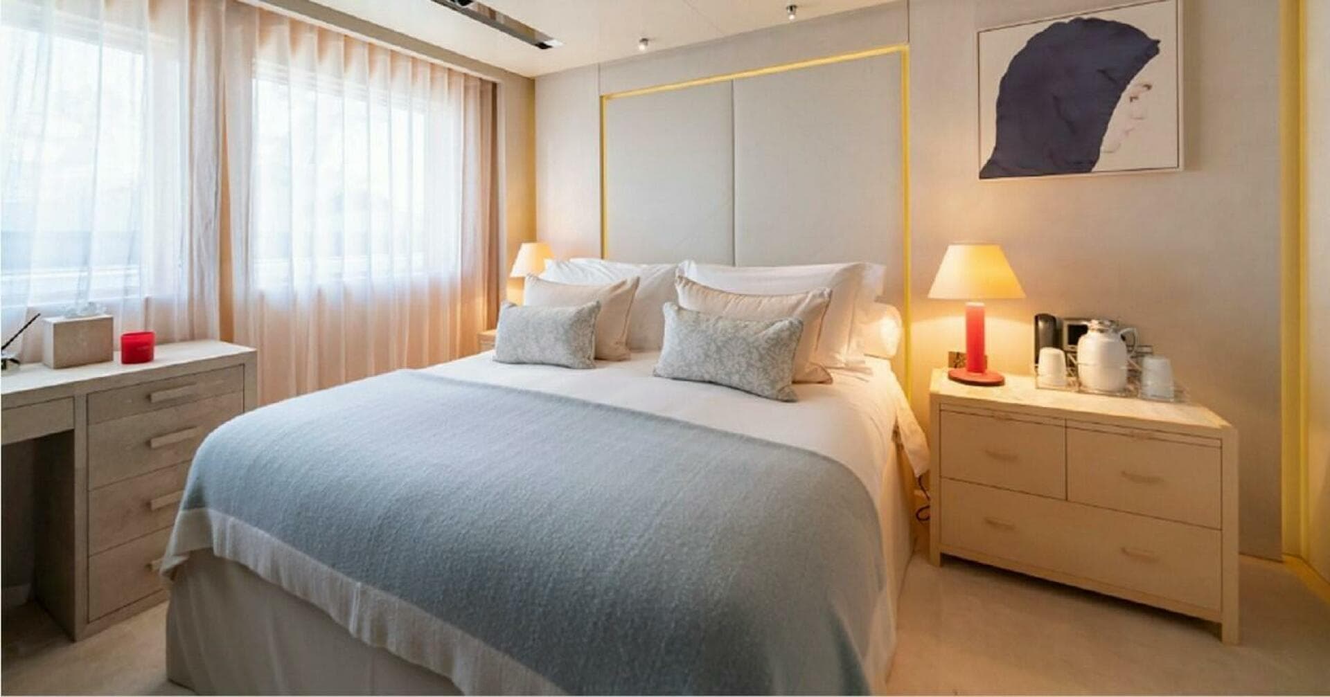 2010 Icon — photo 35