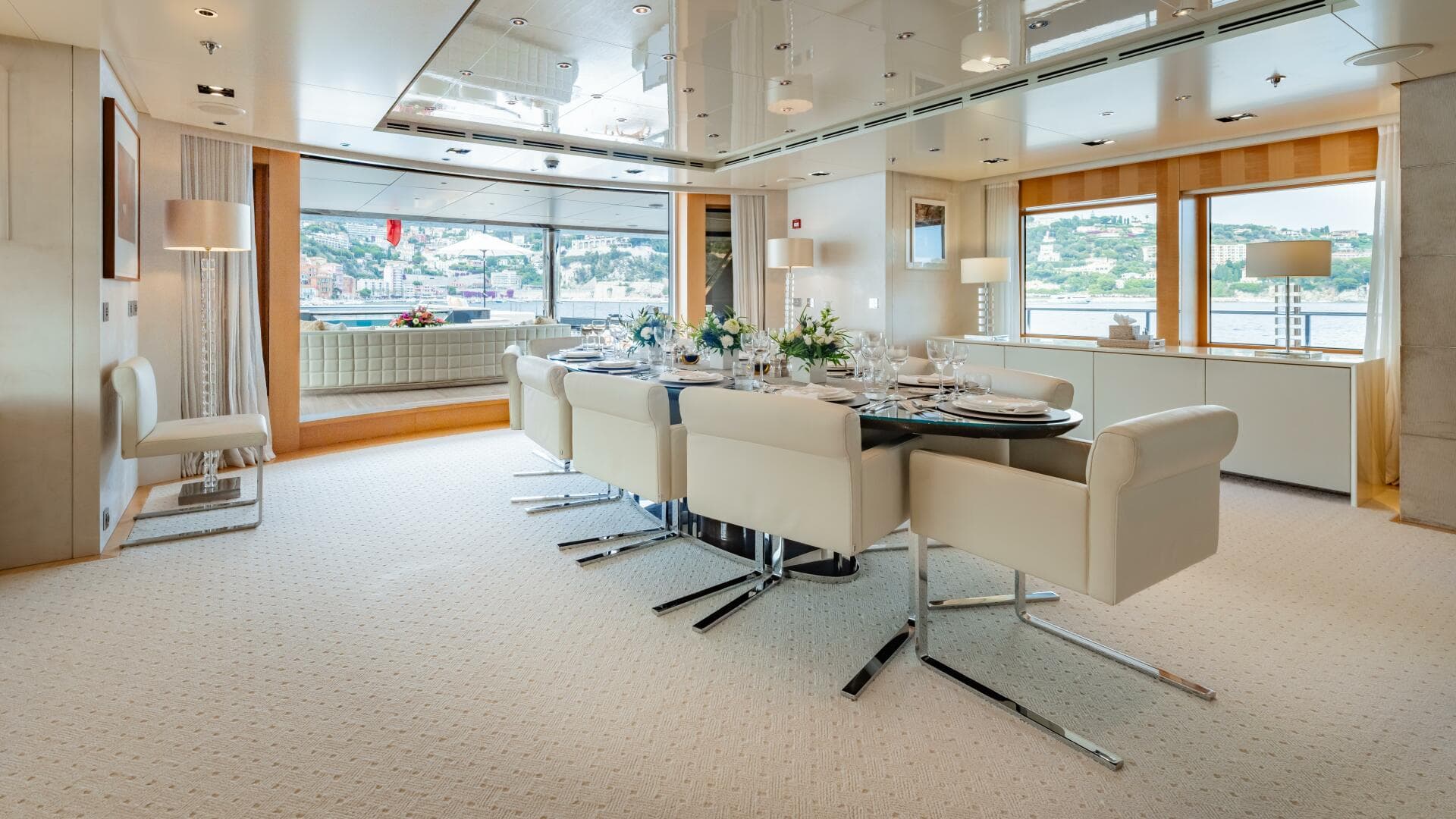 2010 Icon — photo 8