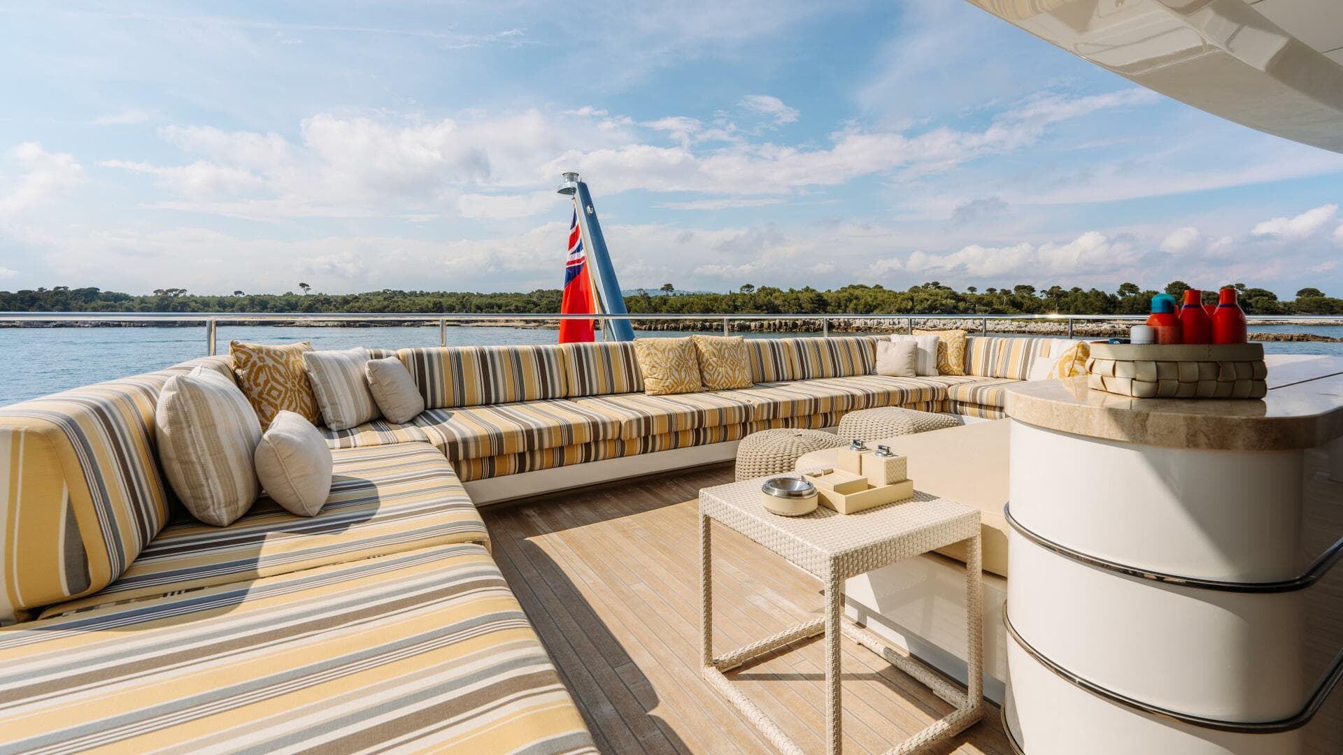 2010 Icon — photo 51