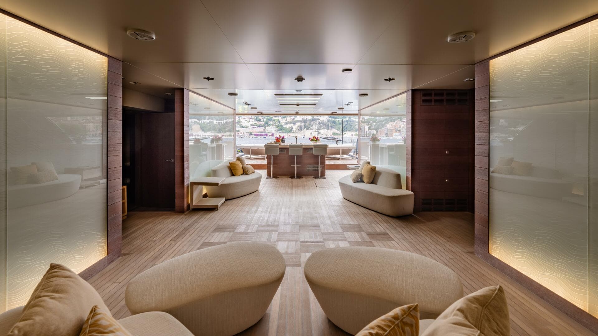 2010 Icon — photo 62