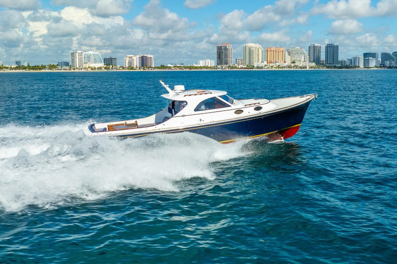 2003 San Juan 38 — photo 10
