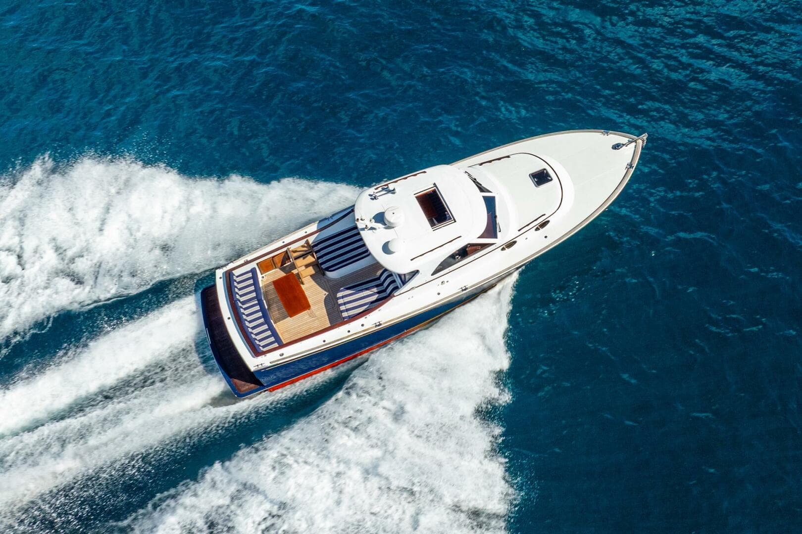 2003 San Juan 38 — photo 18