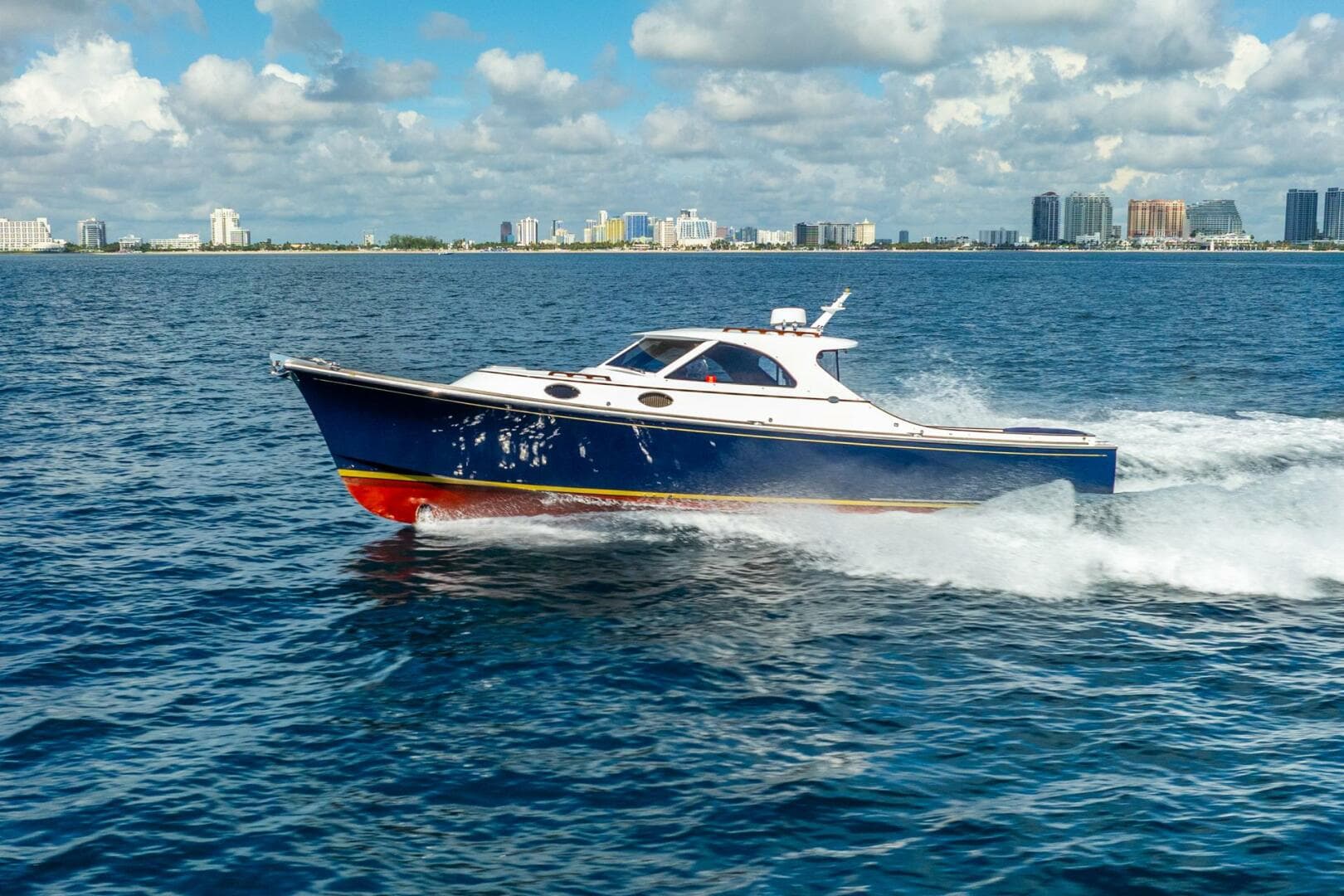 2003 San Juan 38 — photo 14